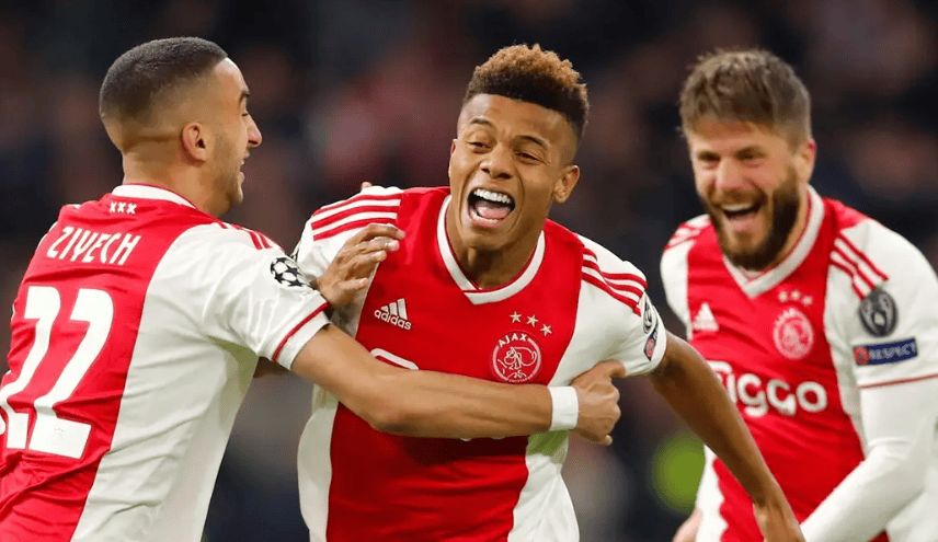 kaiyun-阿贾克斯中场当选队长，积极带领球队(阿贾克斯的主场)