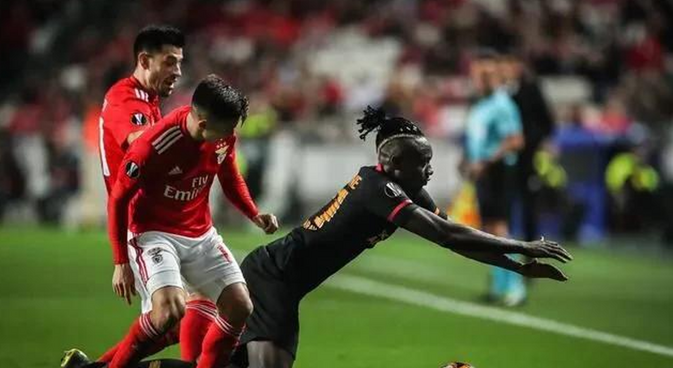 意大利队主场作战一路走向淘汰赛